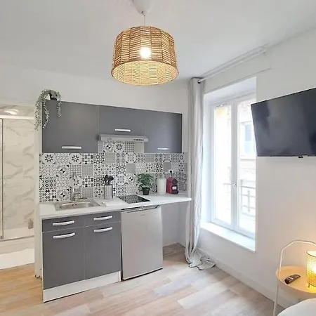 Syracuse - Lumineux Apartament Reims